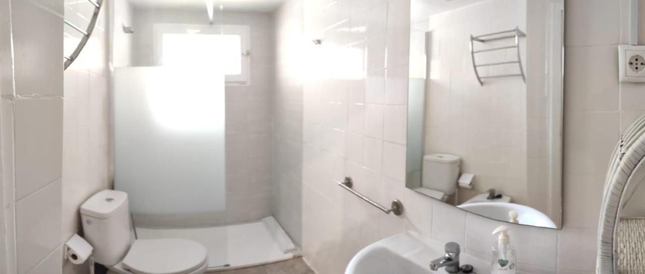 Apartamento A 5 Min De La Playa Y El Centro Алмерия Екстериор снимка