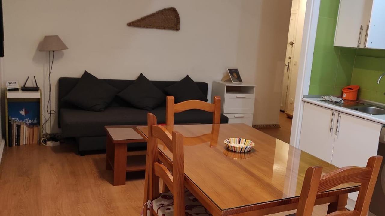 Apartamento A 5 Min De La Playa Y El Centro Алмерия Екстериор снимка